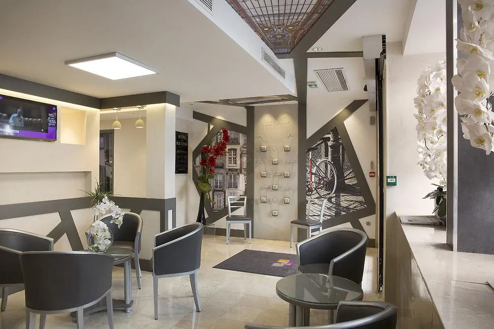 Du Plat D'etain Hotel Paříž