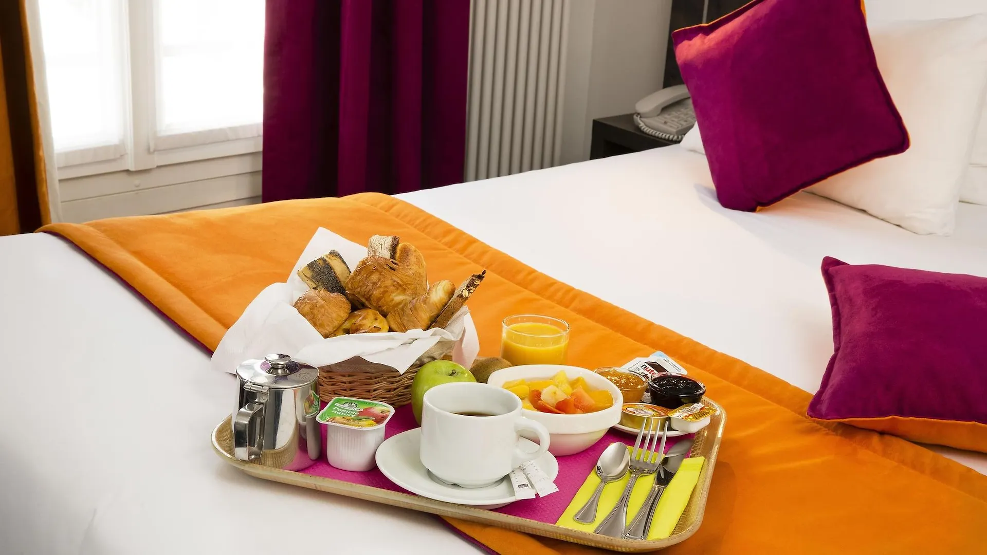 Du Plat D'etain 3* Paříž